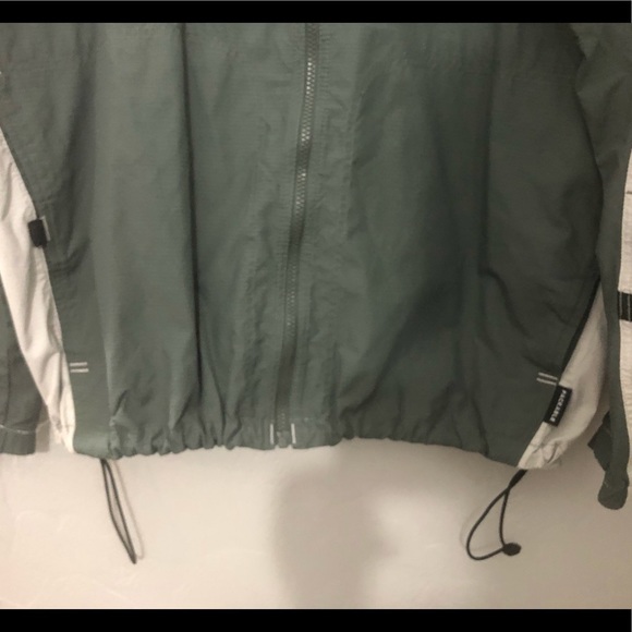 Columbia Sportswear Jacket In Excellent Condition size XXL. - Picture 4 of 6